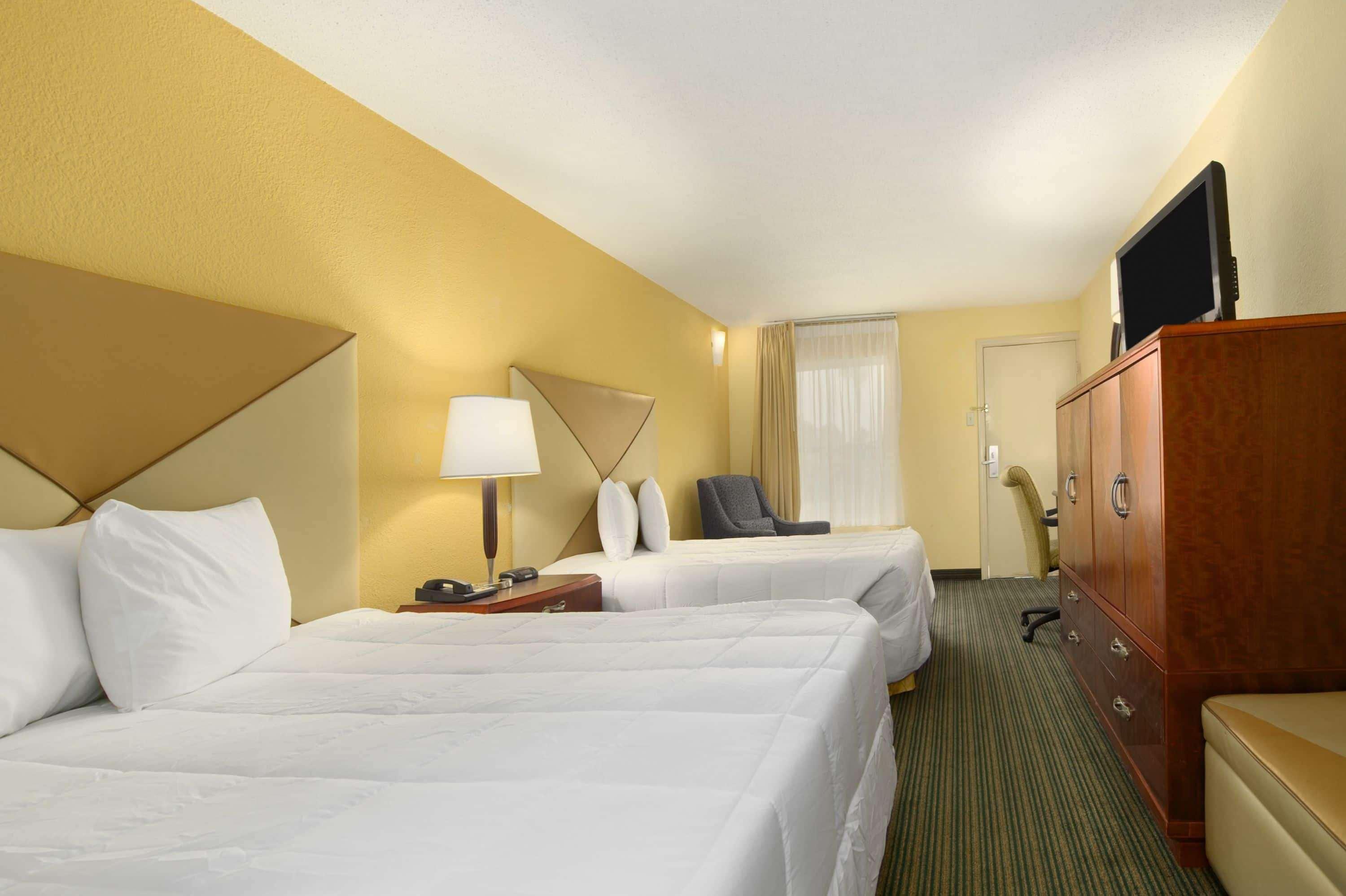 Days Inn By Wyndham Brunswick/St. Simons Area Eksteriør billede