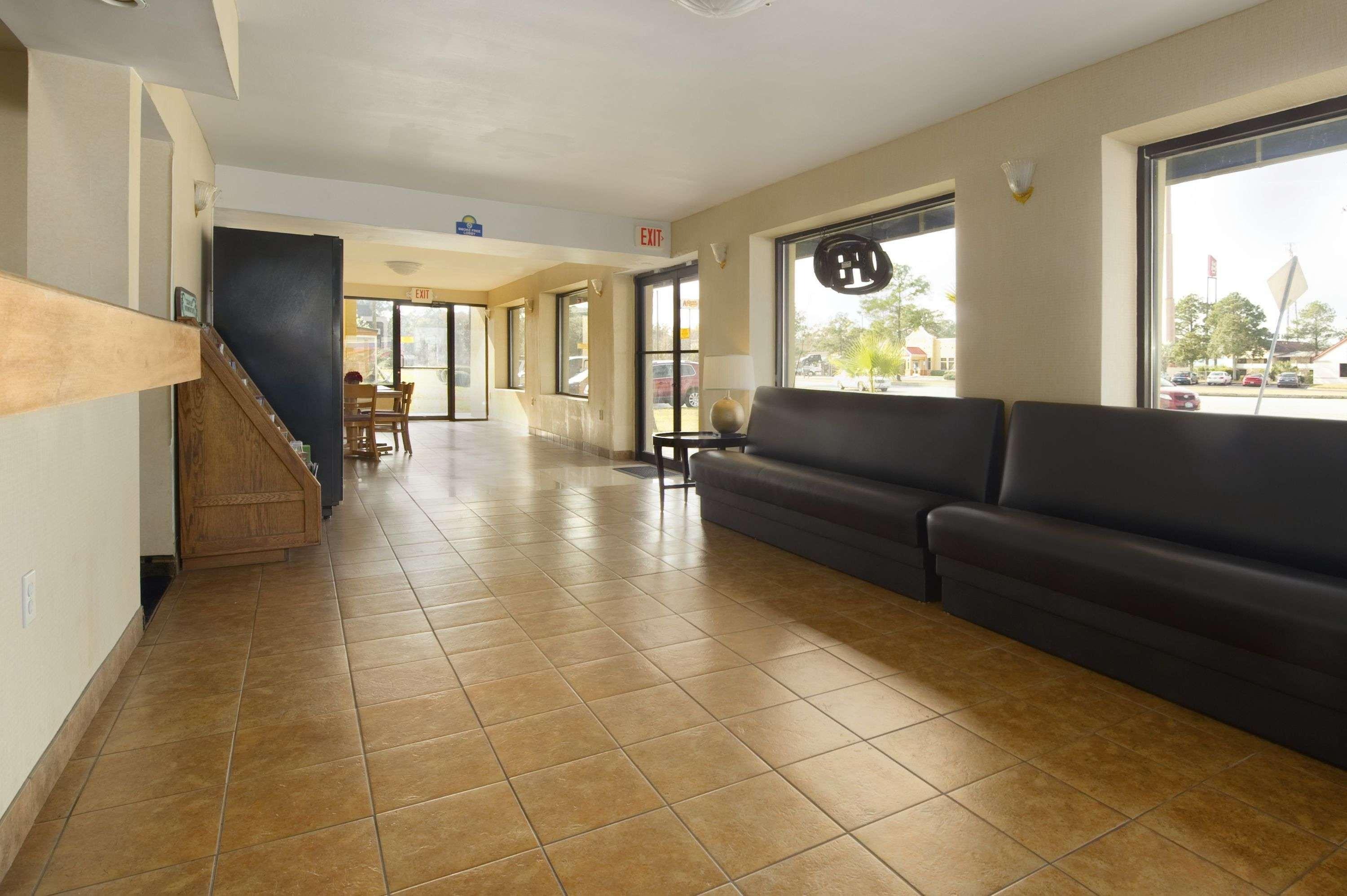 Days Inn By Wyndham Brunswick/St. Simons Area Eksteriør billede